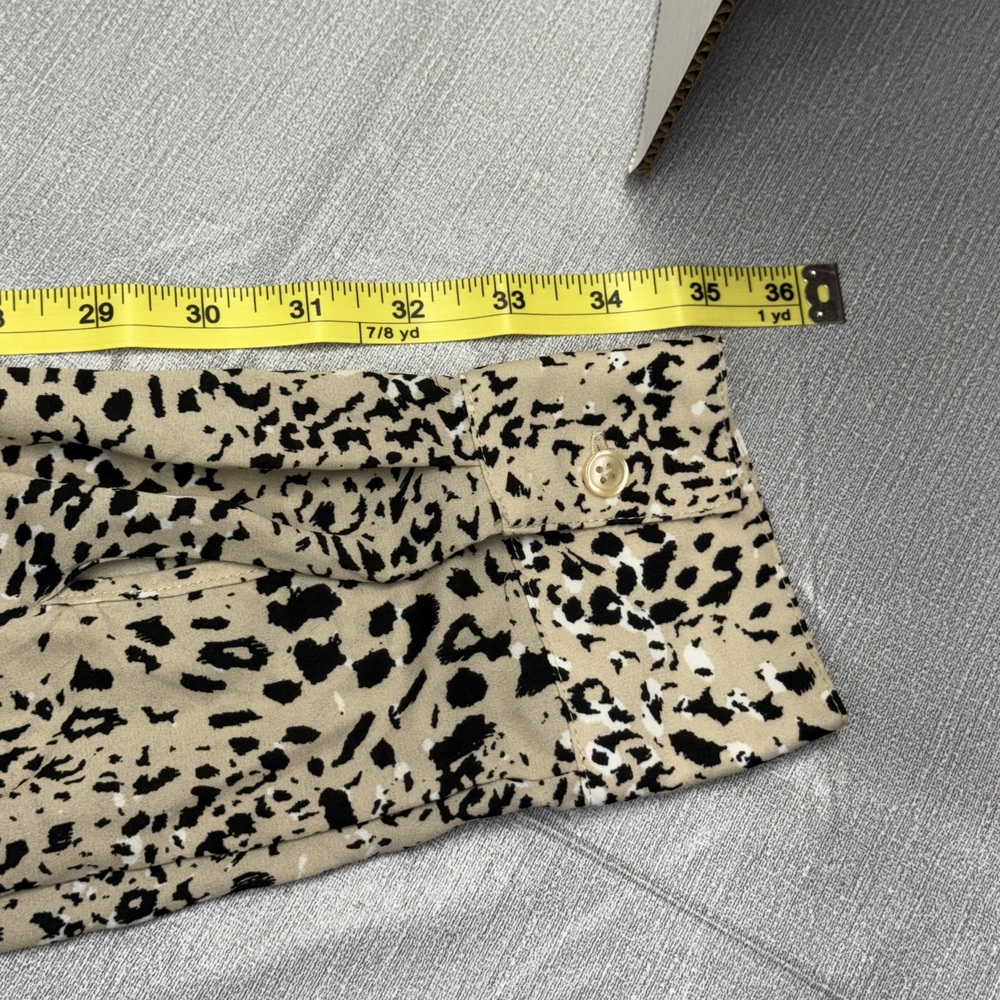Maurices Womens Medium Leopard Print Long Sleeve Button Down Shirt - Picture 7 of 9